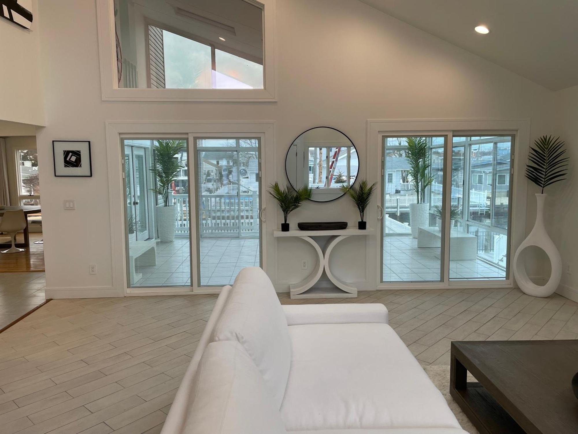 Waterfront Home In Brick With Swimming Pool Access Shore Acres 外观 照片