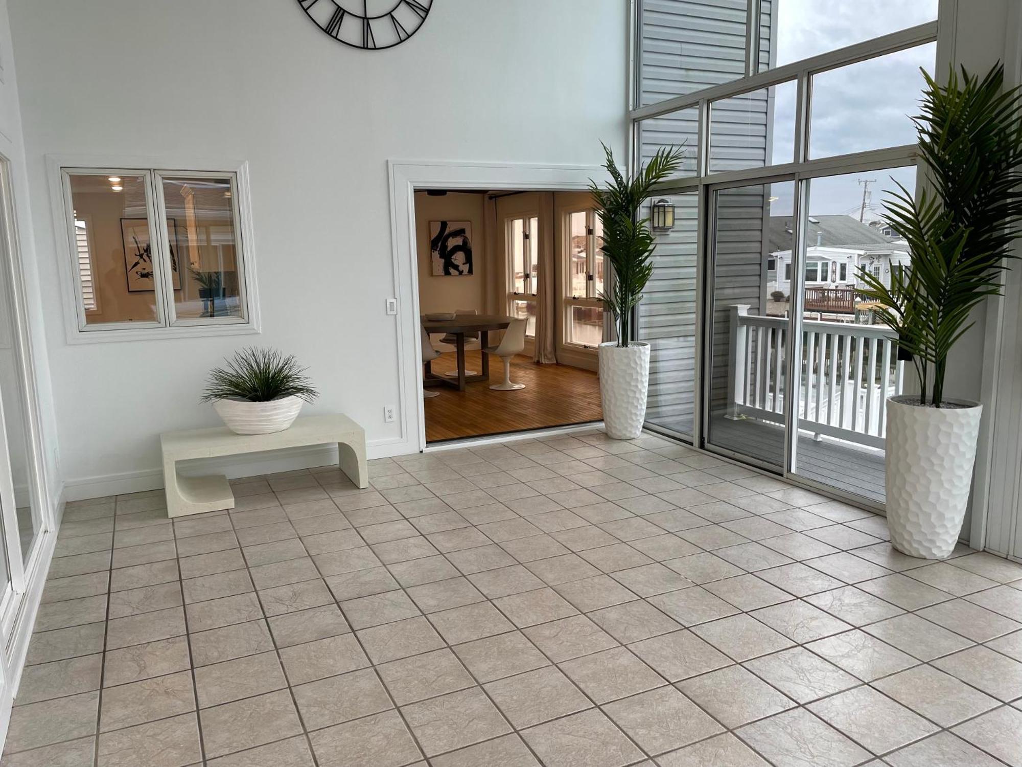 Waterfront Home In Brick With Swimming Pool Access Shore Acres 外观 照片